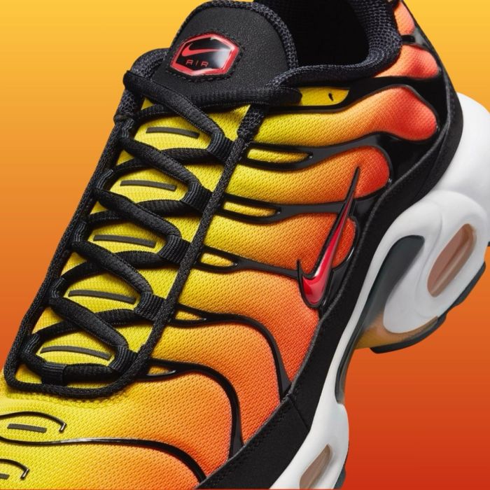 NIKE AIR MAX TN ‘Sunset / Orange’