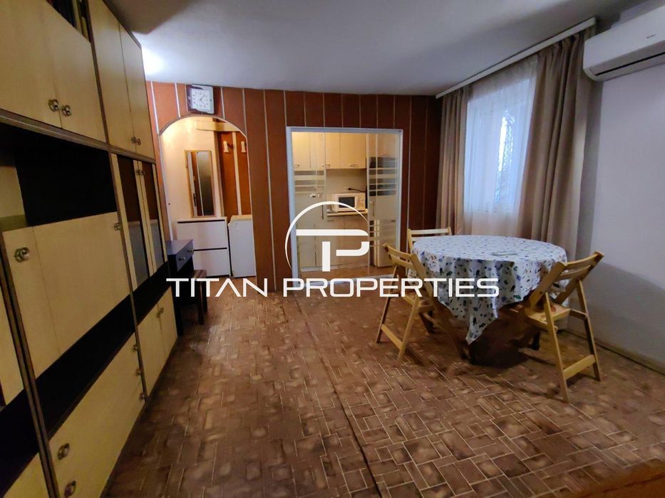 Дава се под наем Едностаен апартамент в Пловдив, Център - 20 кв.м за 175 € - Снимка #2