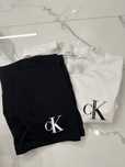 Къс Клин с тениска calvin klein и чанта