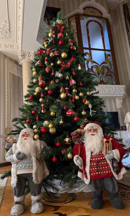 Bayram archasi, 3 metr, o'yinchoqlari bilan