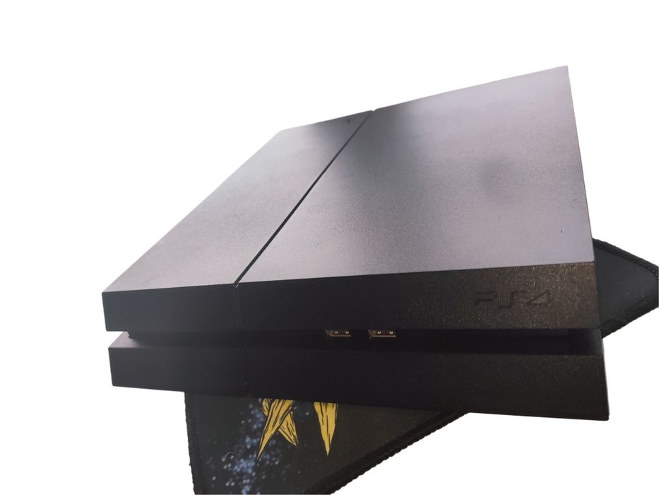 PlayStation 4, на 1TB, полностью обслужена!