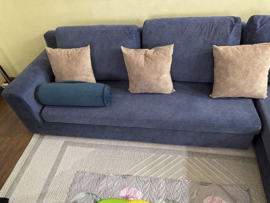 Продаю свой Диван угловой в хорошем состоянии