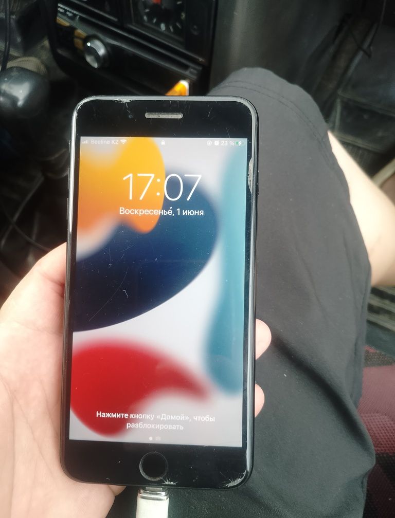 Продам Iphone 7 plus