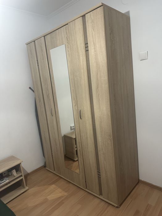 Vând mobilier pentru dormitor