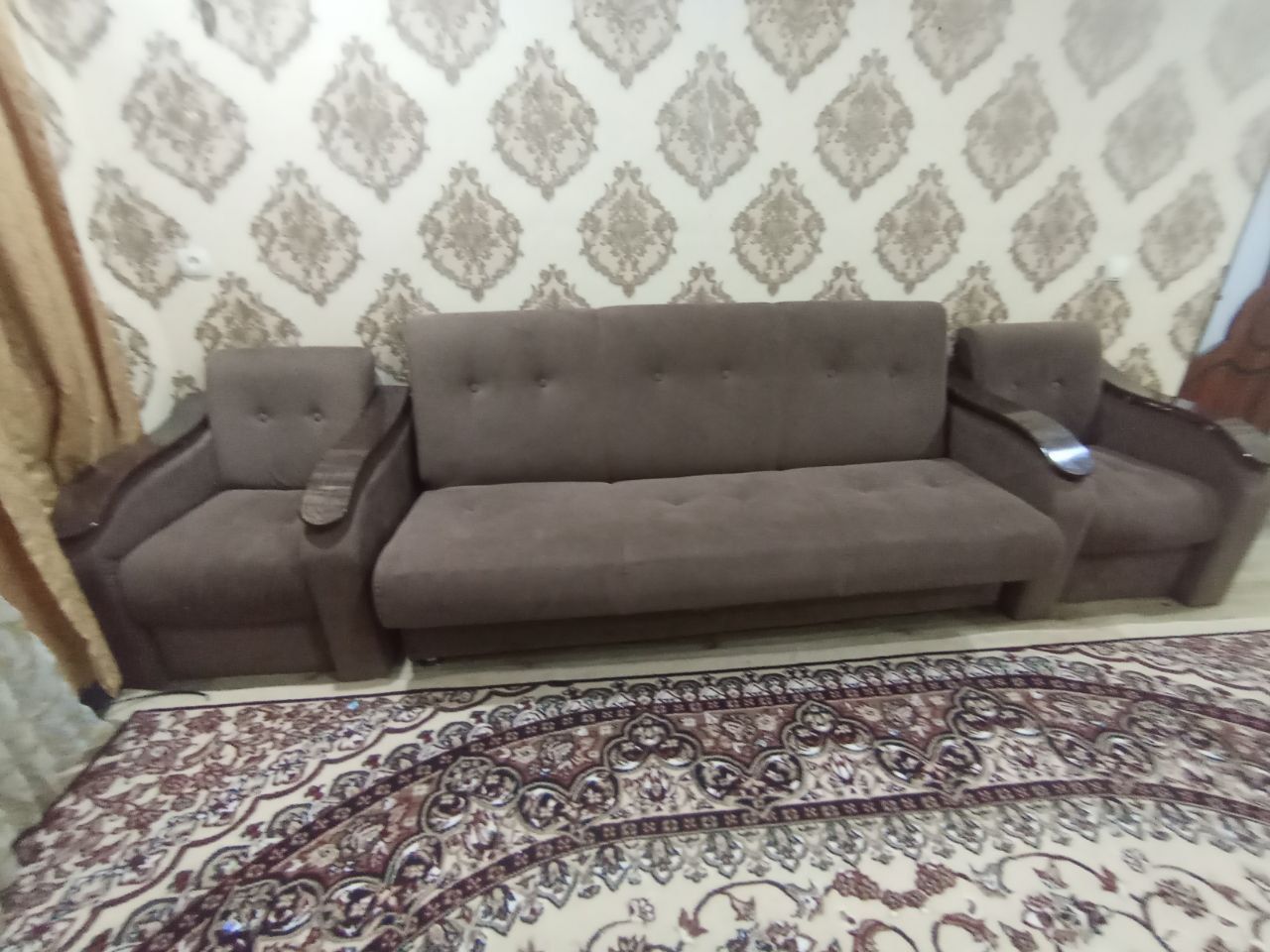 Продам диваны два кресла