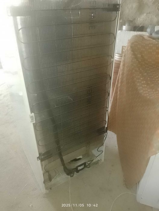 Хладилник без фризер.