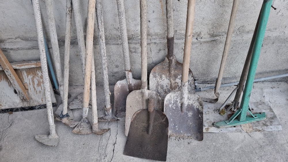 Лопата советская