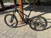 Bicicleta Santa Cruz Nomade Rock Shox