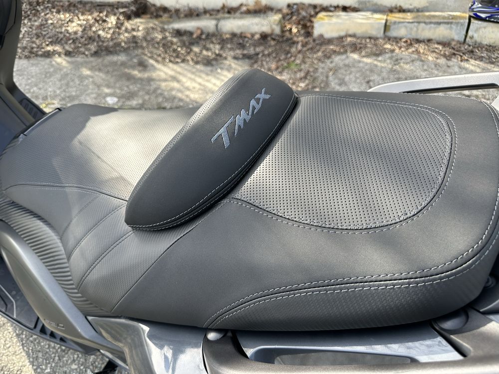 Yamaha t max 530