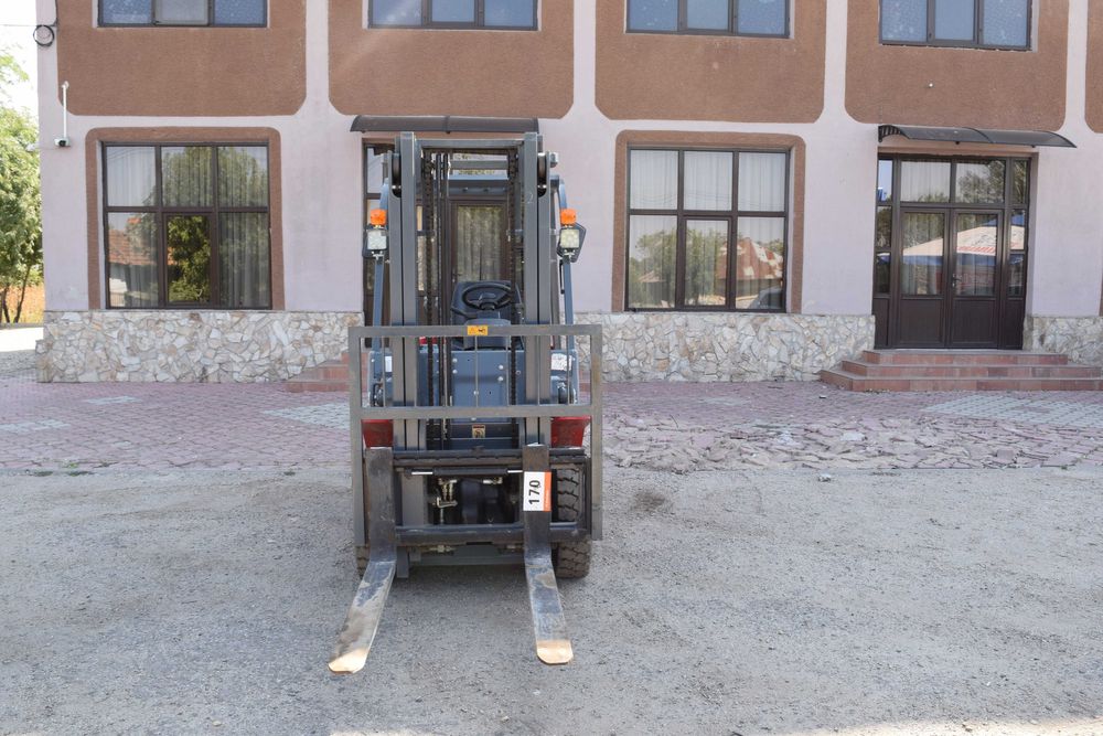 Stivuitor Diesel PLUS POWER 25