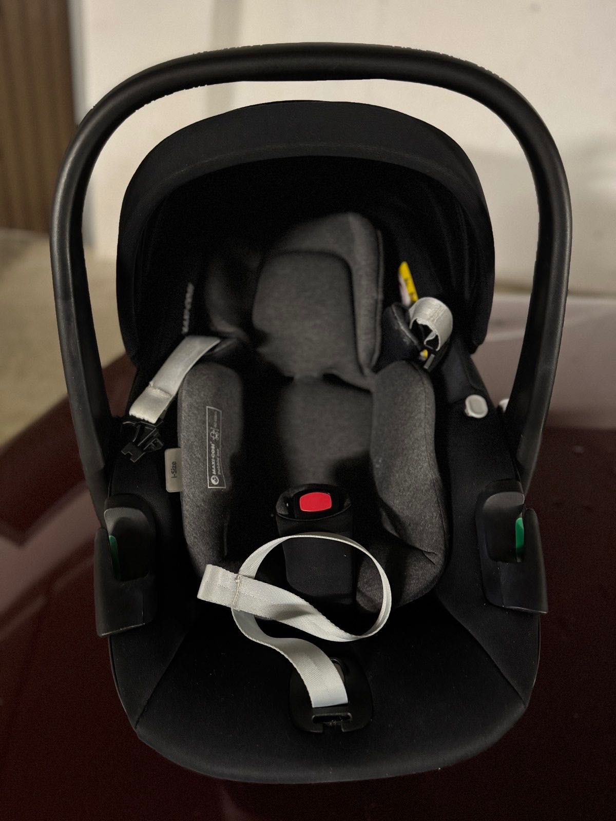 Бебешко столче Maxi Cosi PEBBLE 360, i-Size