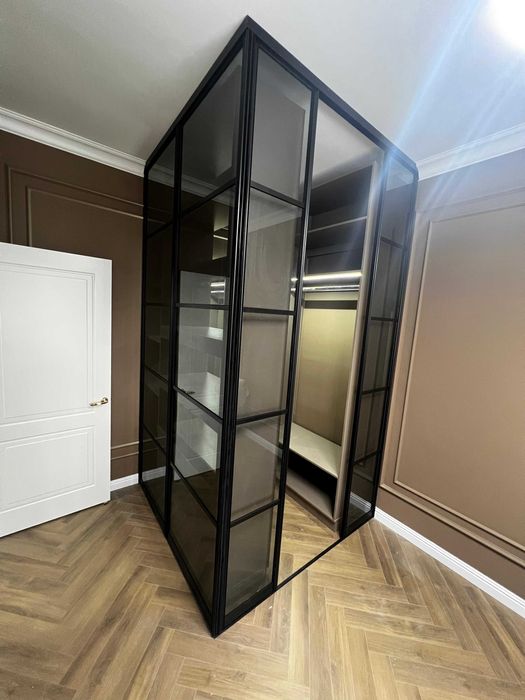 Гардеробные системы на заказ.