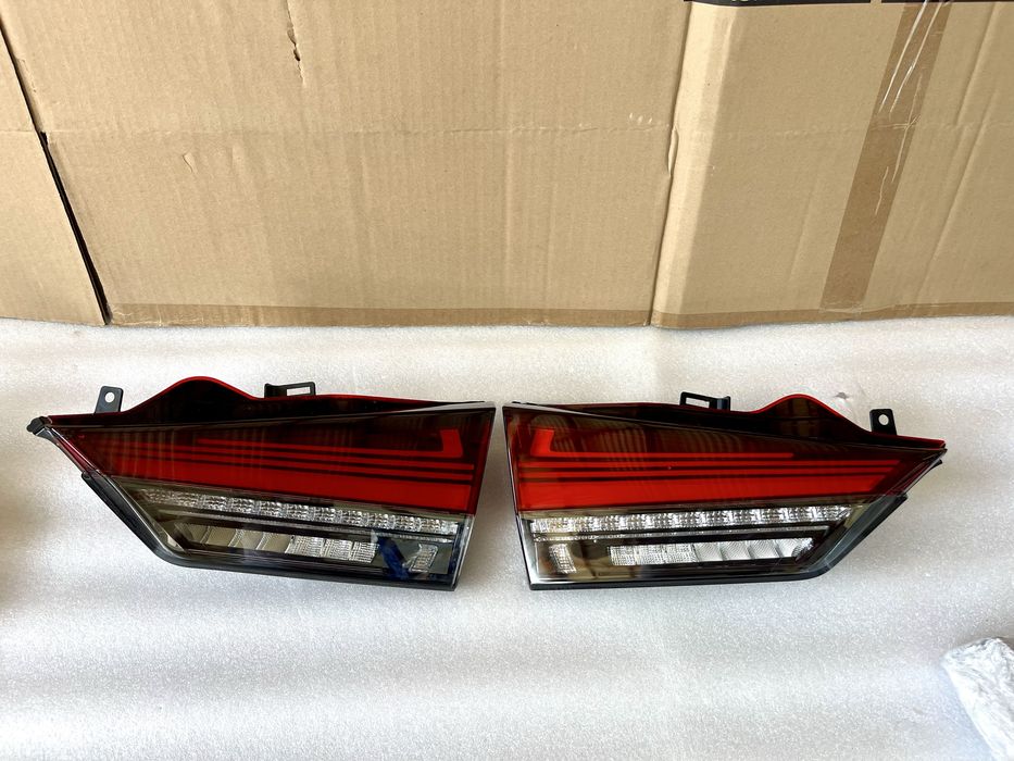 Задние фонари на багажник Lexus RX350 RX250 RX450 Лексус Рх360 Рх250