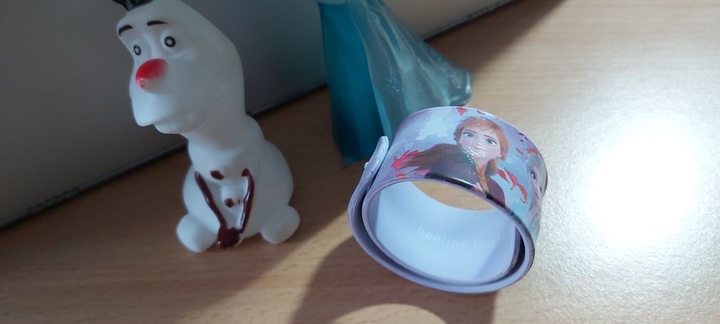 Set Elsa si Olaf papusi, set figurine bratara Frozen Disney