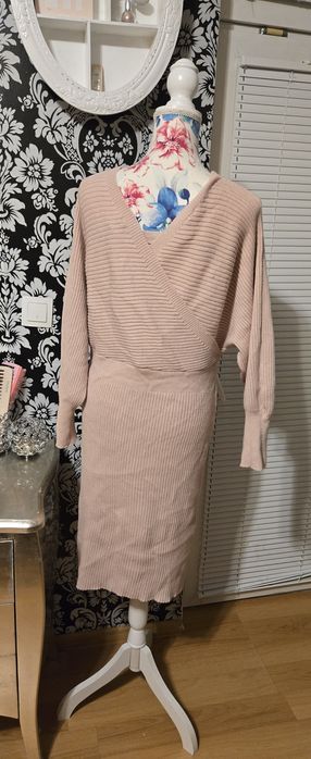 Рокля еластична плетка пепел от рози 2хл 48 EU