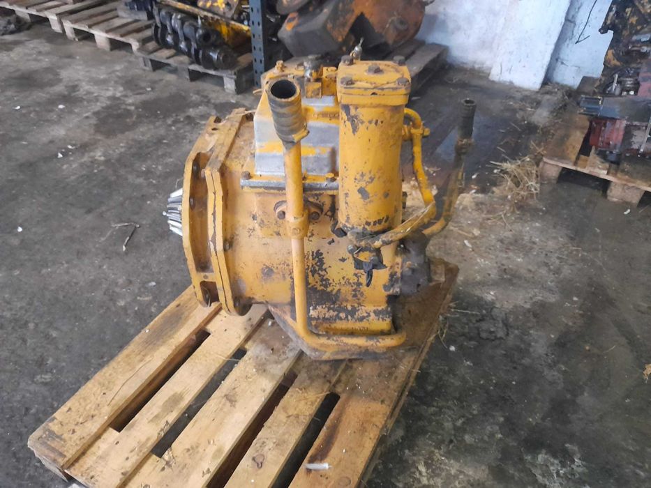 Cutie de viteze buldozer Komatsu D51 , D58 , D61 , D65 , T44-15-0001