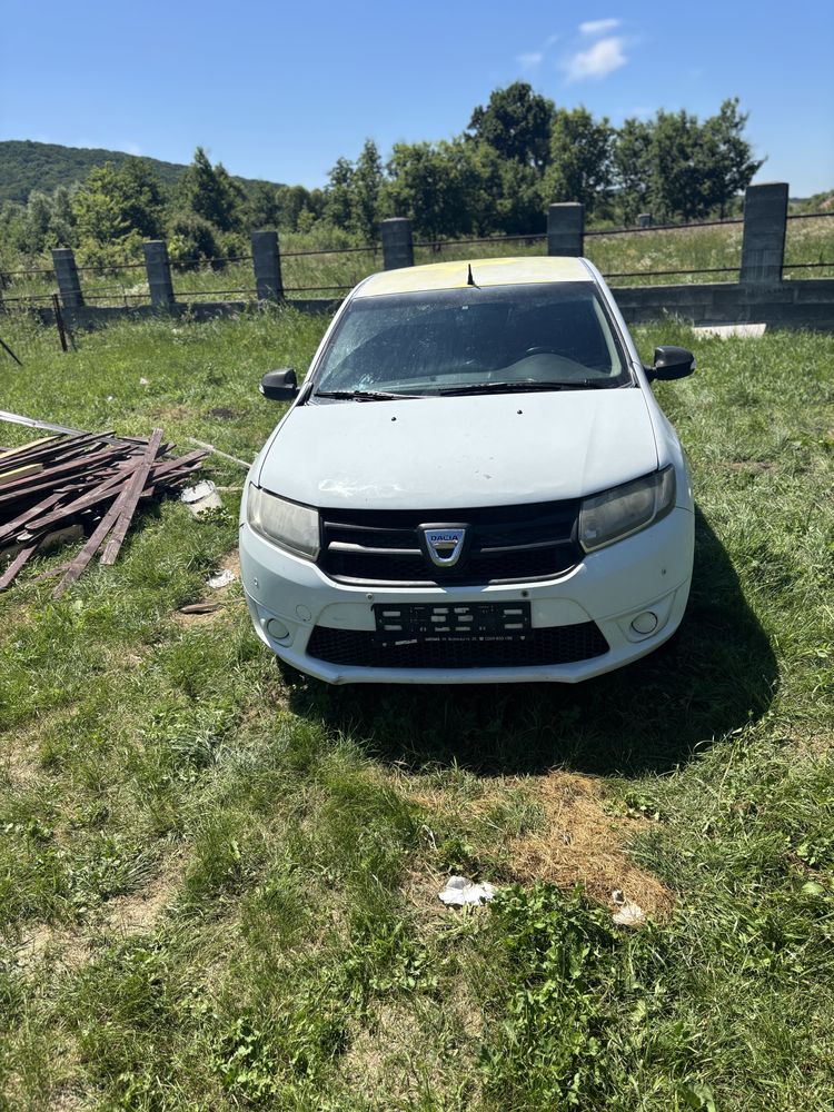 Vand sau schimb dacia logan 2013