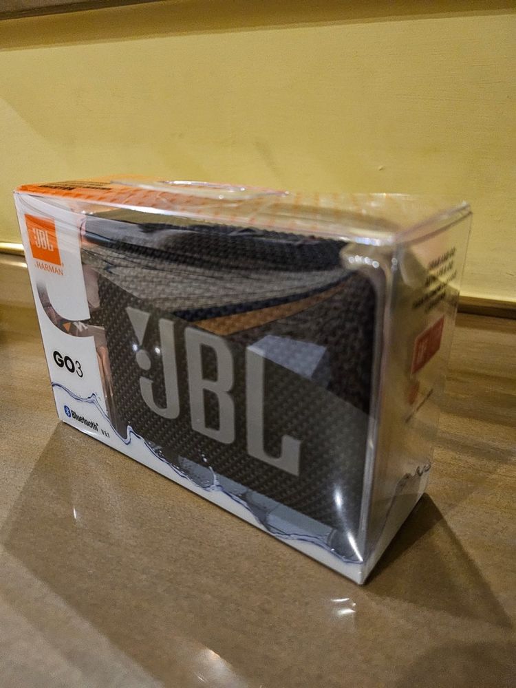 Boxa portabila JBL GO3, noua