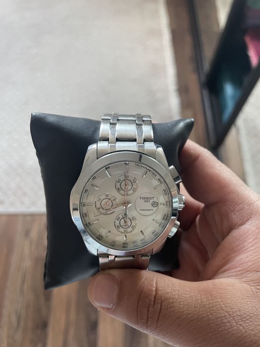 Часы tissot , в среднем состоянии