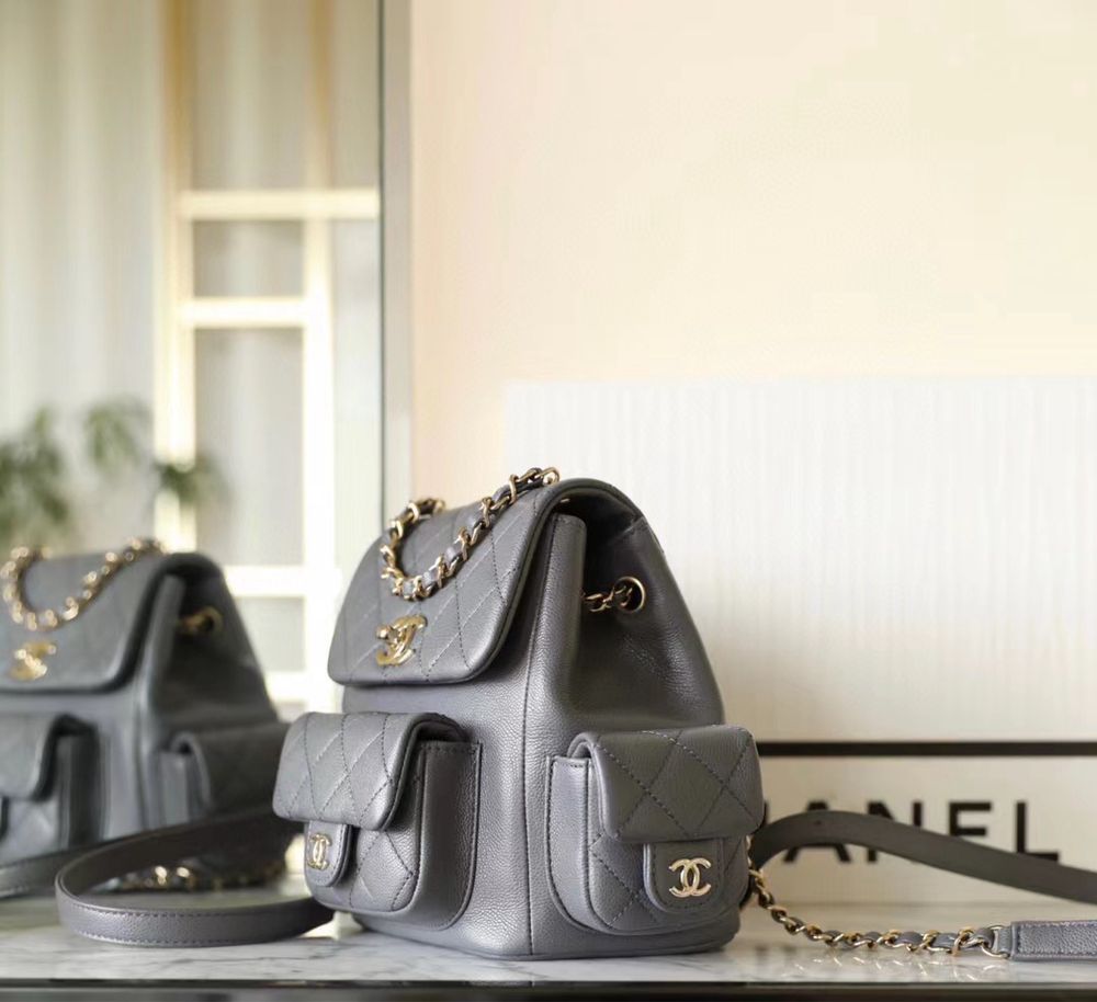 Geanta Chanel model 2023