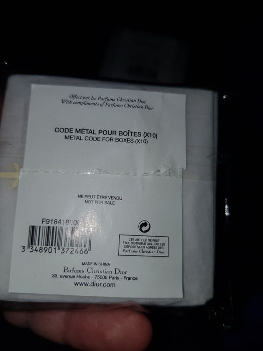 Ornamente pentru brad de la Christian Dior