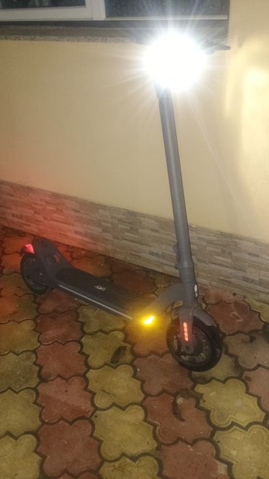 trotinetă electrică USY M700S