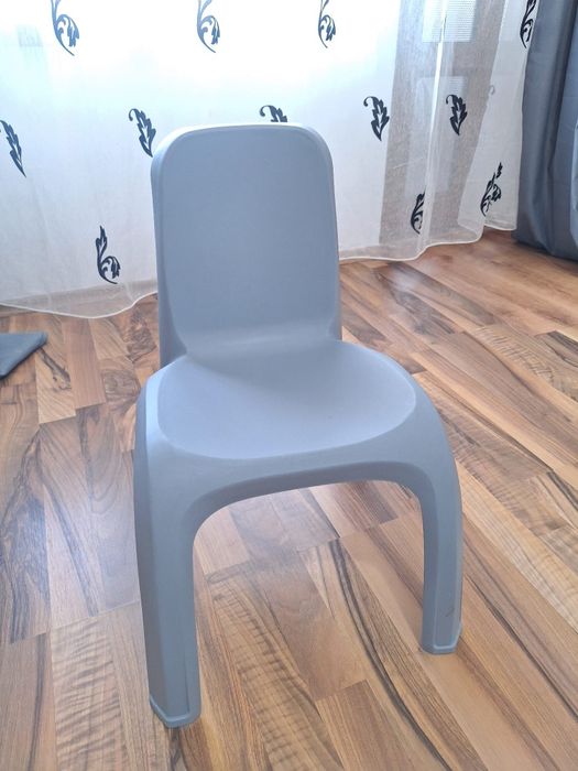 Mese+Scaune Copii! Locul unde se creeaza amintiri