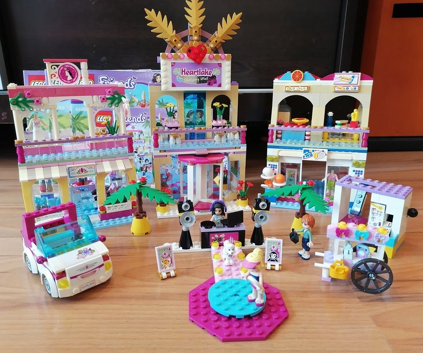 Конструктор Lego Friends 41058 Търговски център Хартлейк