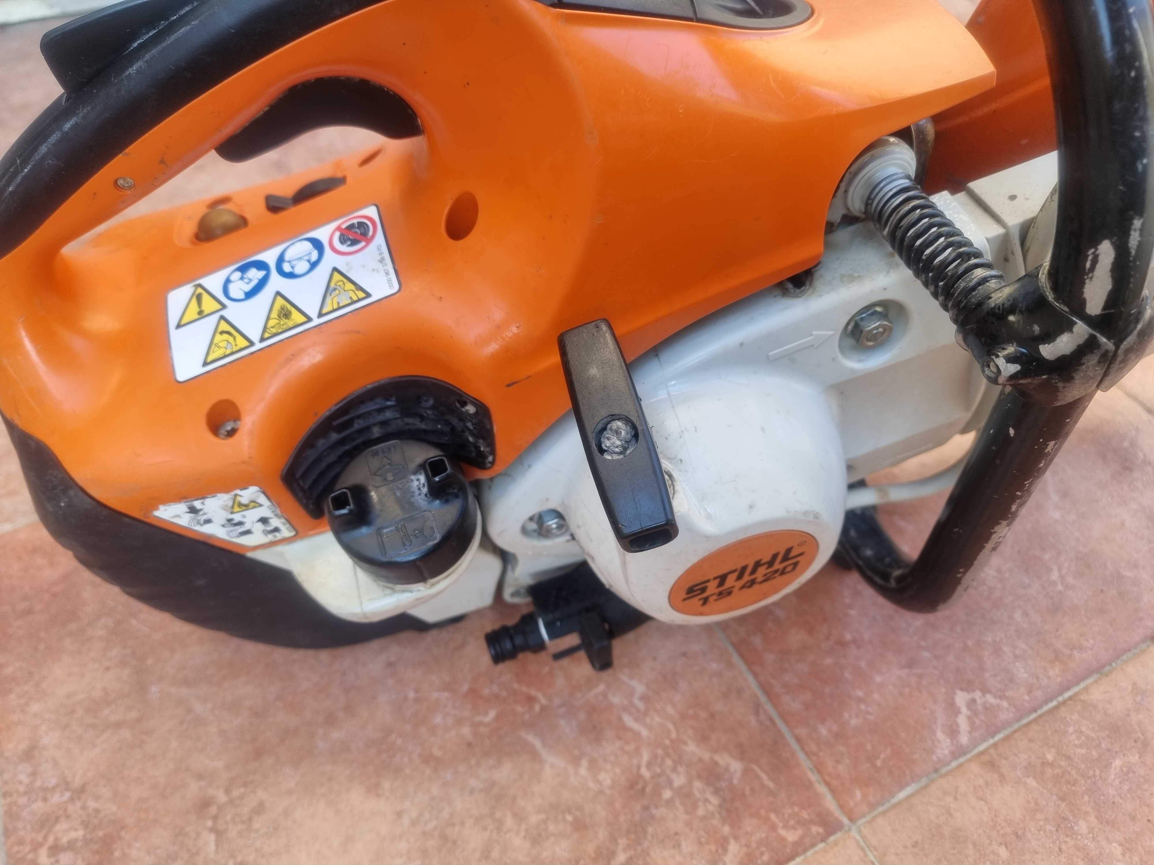 Stihl TS 420 - ръчен бензинов фугорез