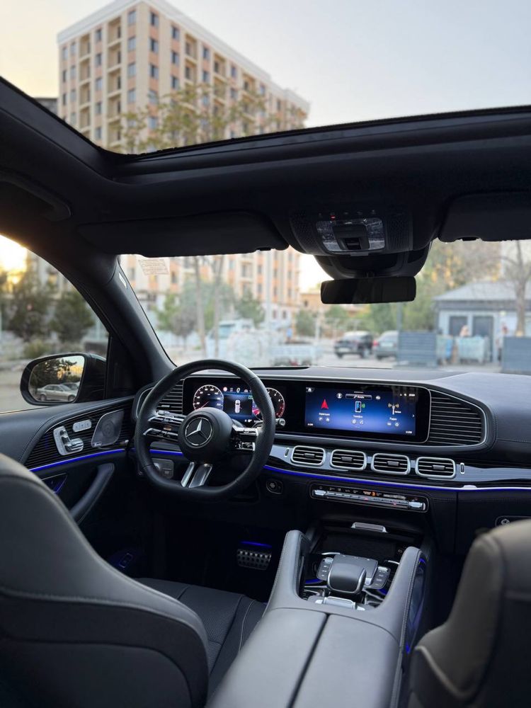Mercedens - benz GLS 450 4MATIK