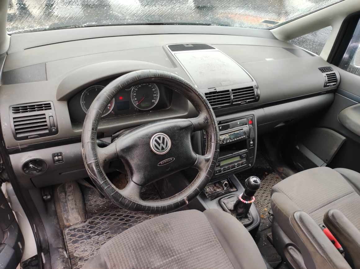 Vw Sharan 1.9 на части