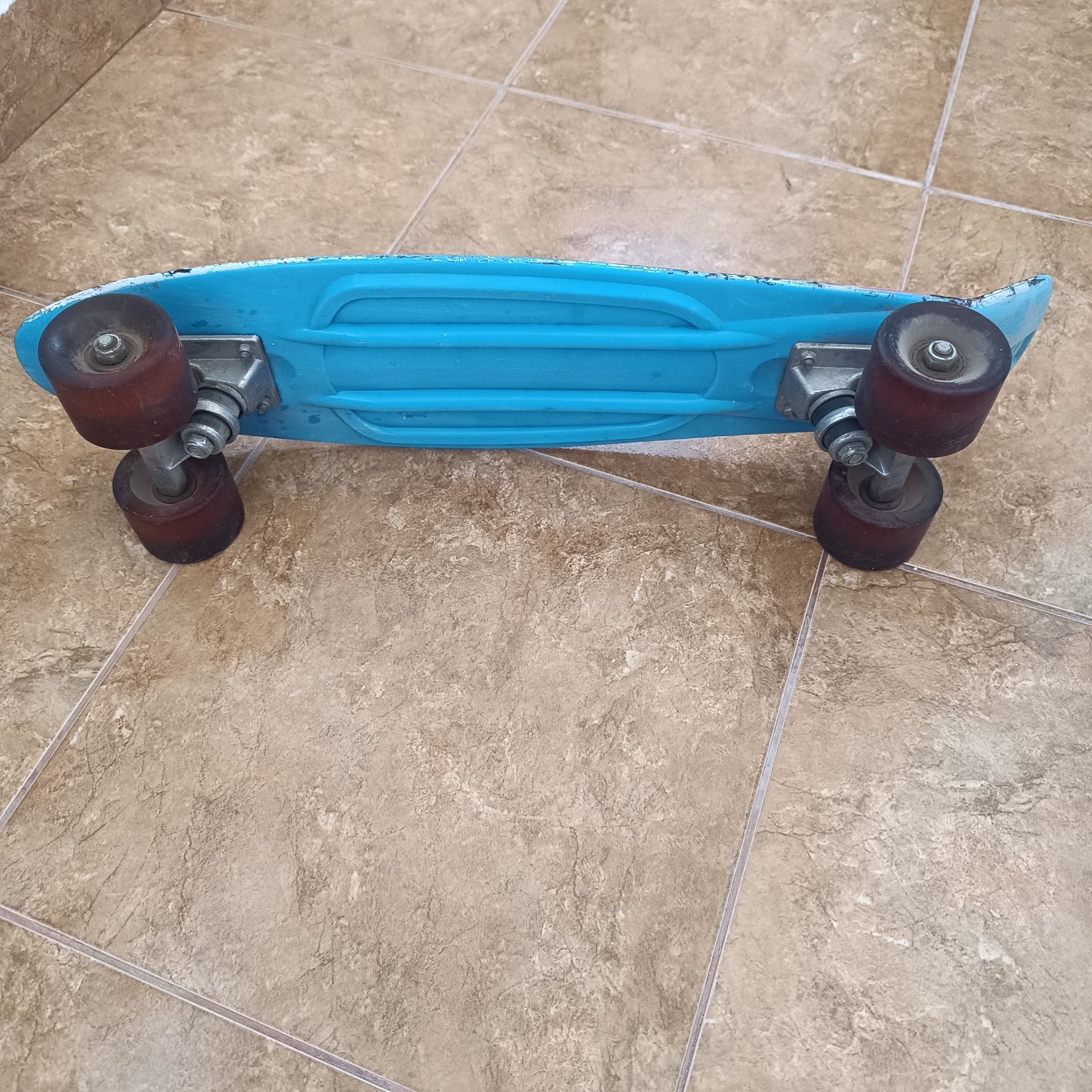 Vând penny board