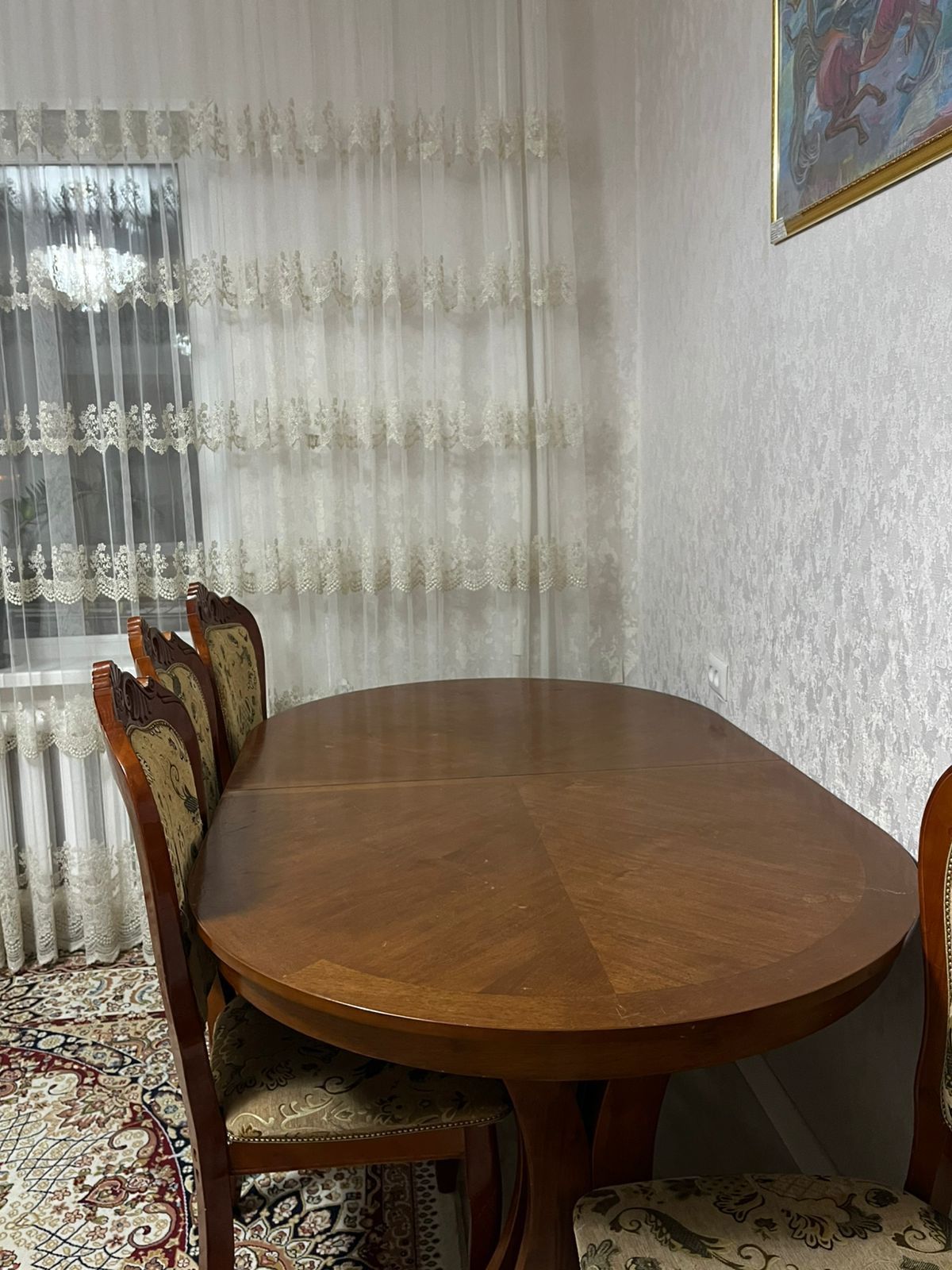 Комплект стол и стулья — 60 000₸, торг уместен