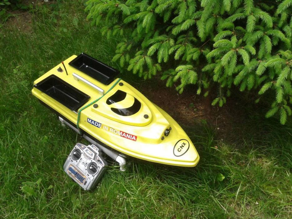 Vând Navomodel Carp Range 4 – 2 cuve – Preț fix 2.500 RON