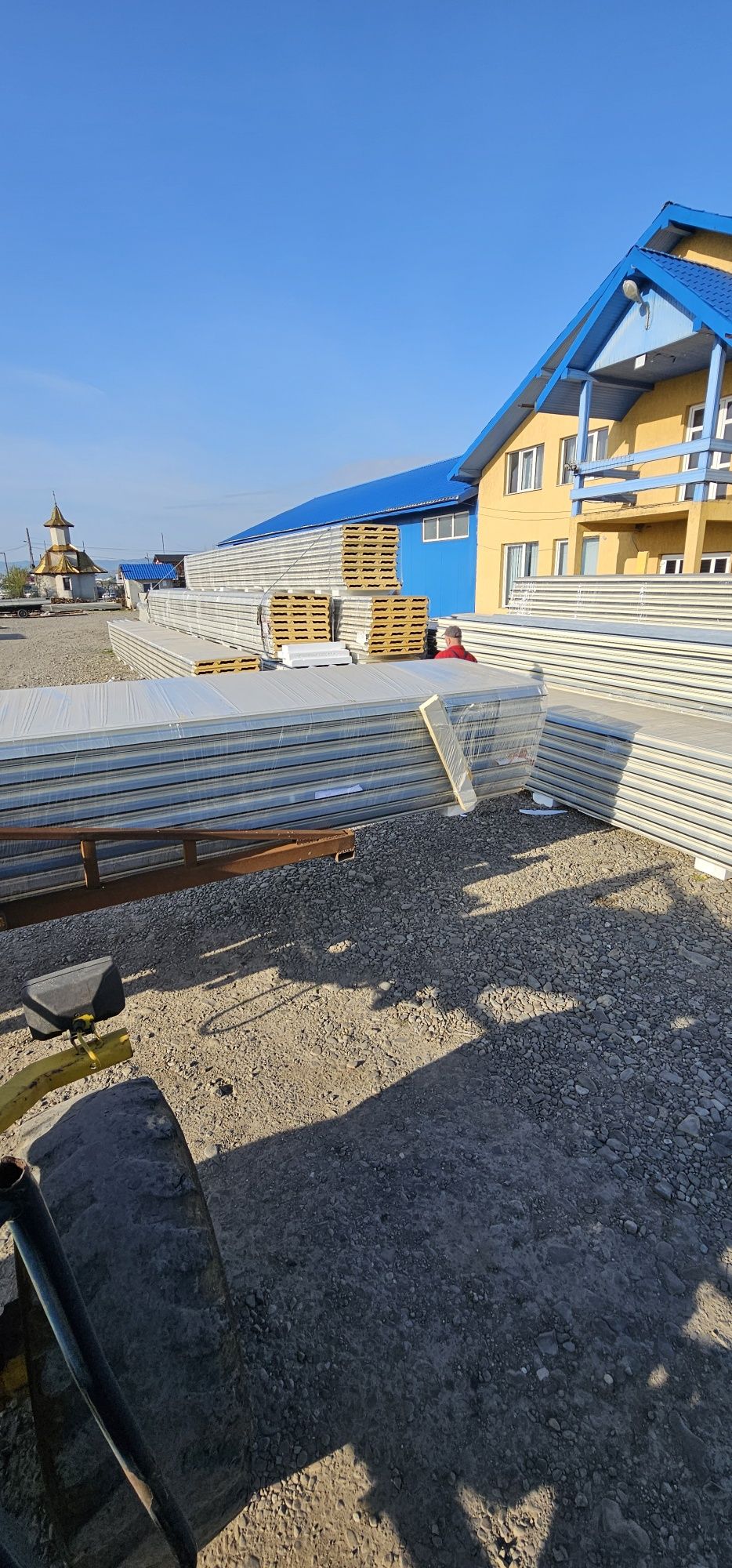 Panouri Sandwich stoc permanent cu plata la descărcare!