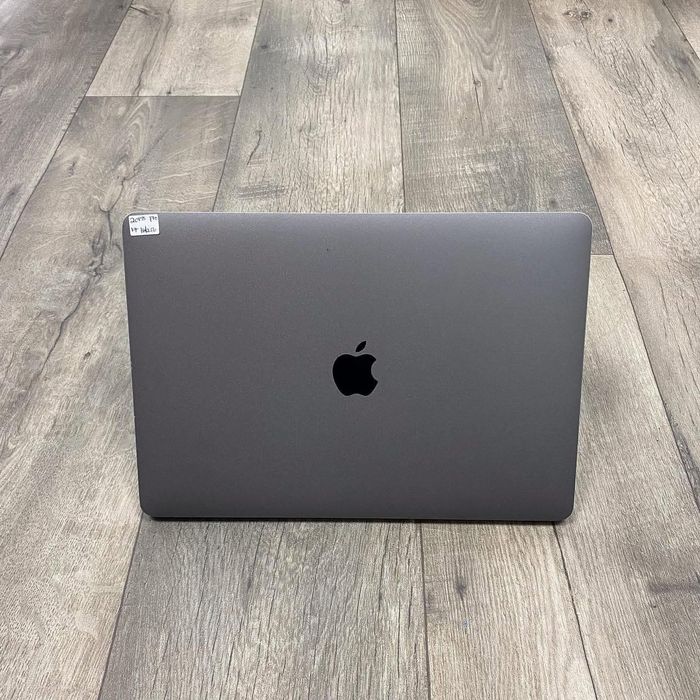 Nasiya‼️ MacBook Pro i7 2019