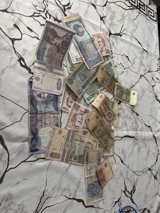 Продавам пари за колекционери