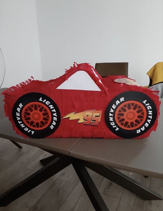 Piñata masina Fulger McQueen