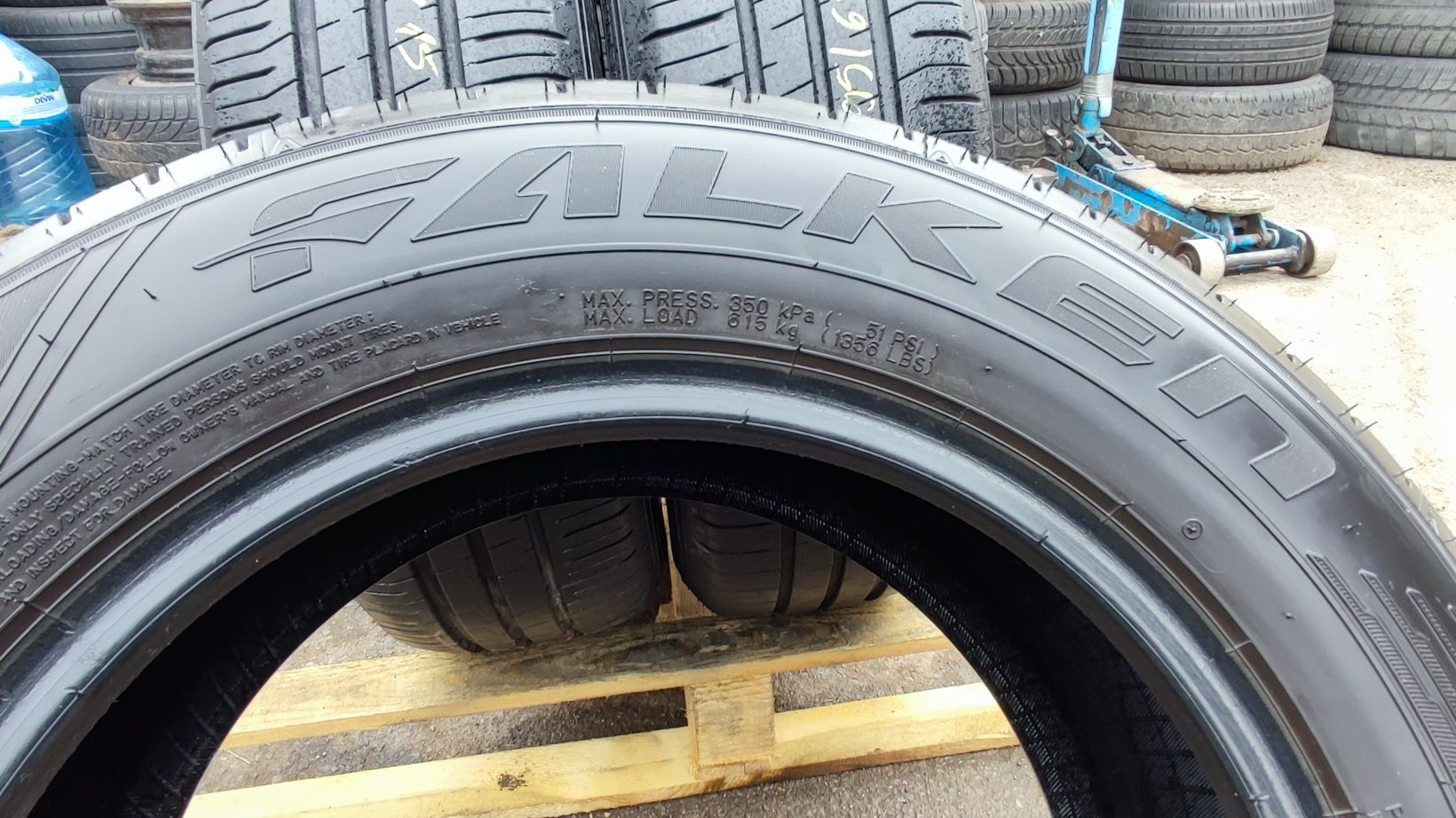 4бр. летни гуми 195/65/15 Falken Ziex
6.9mm
Добро състояние на гумите