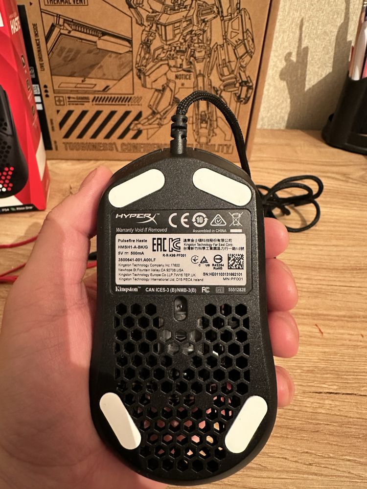 Продам игровую мышь и наушники HYPERX