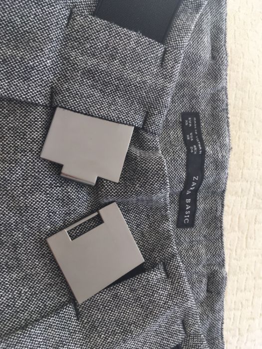 Vând fusta Zara, mărimea s, model creion