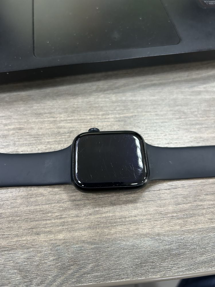 Apple watch series 7 45mm