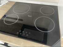 Plita inductie Hotpoint Ariston