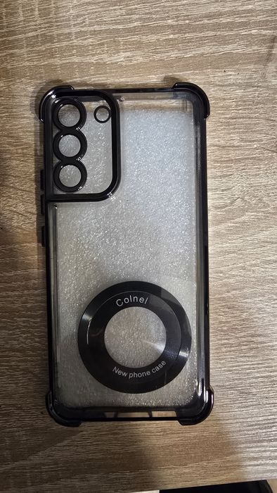 Husa premiu s22 plus