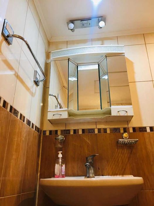 Дава се под наем Тристаен апартамент в Бургас, Възраждане - 90 кв.м за 357 € - Снимка #5