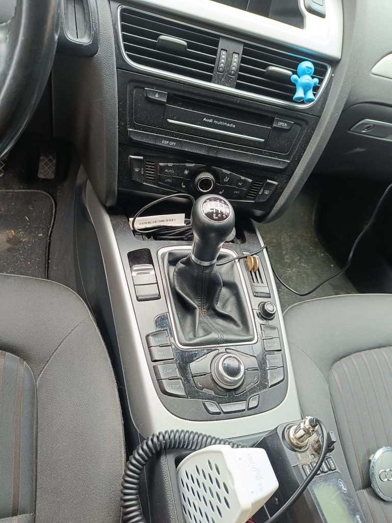 Audi A4 B8 S linie 2010