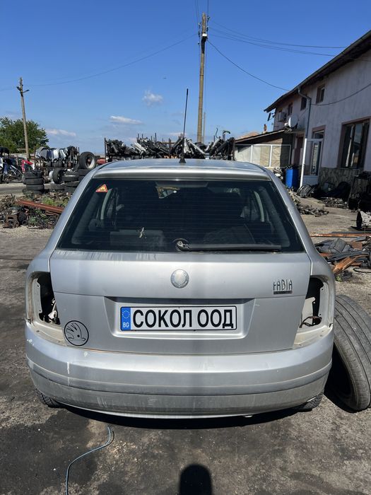 Skoda Fabia ( 1999г-2008г 1.4i ) на части