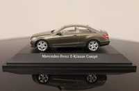 Mercedes-Benz E-Klasse Coupe 1:43 Schuco