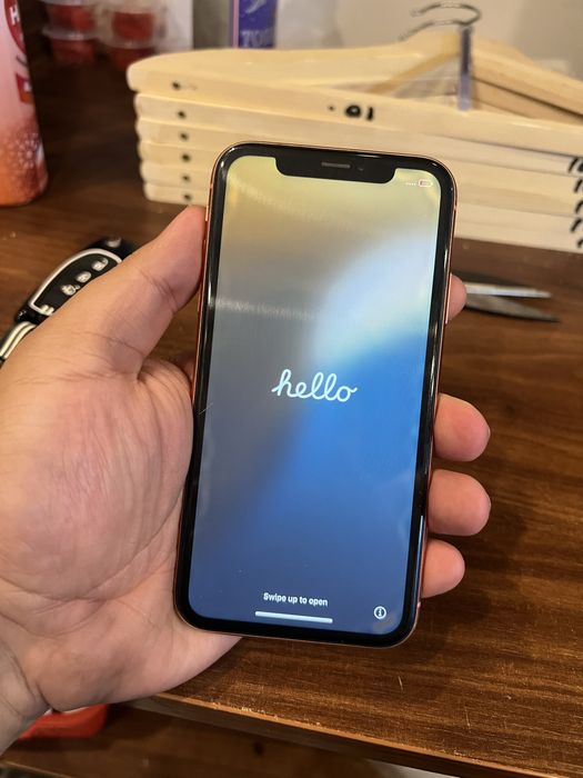 iPhone XR 64 GB 75%