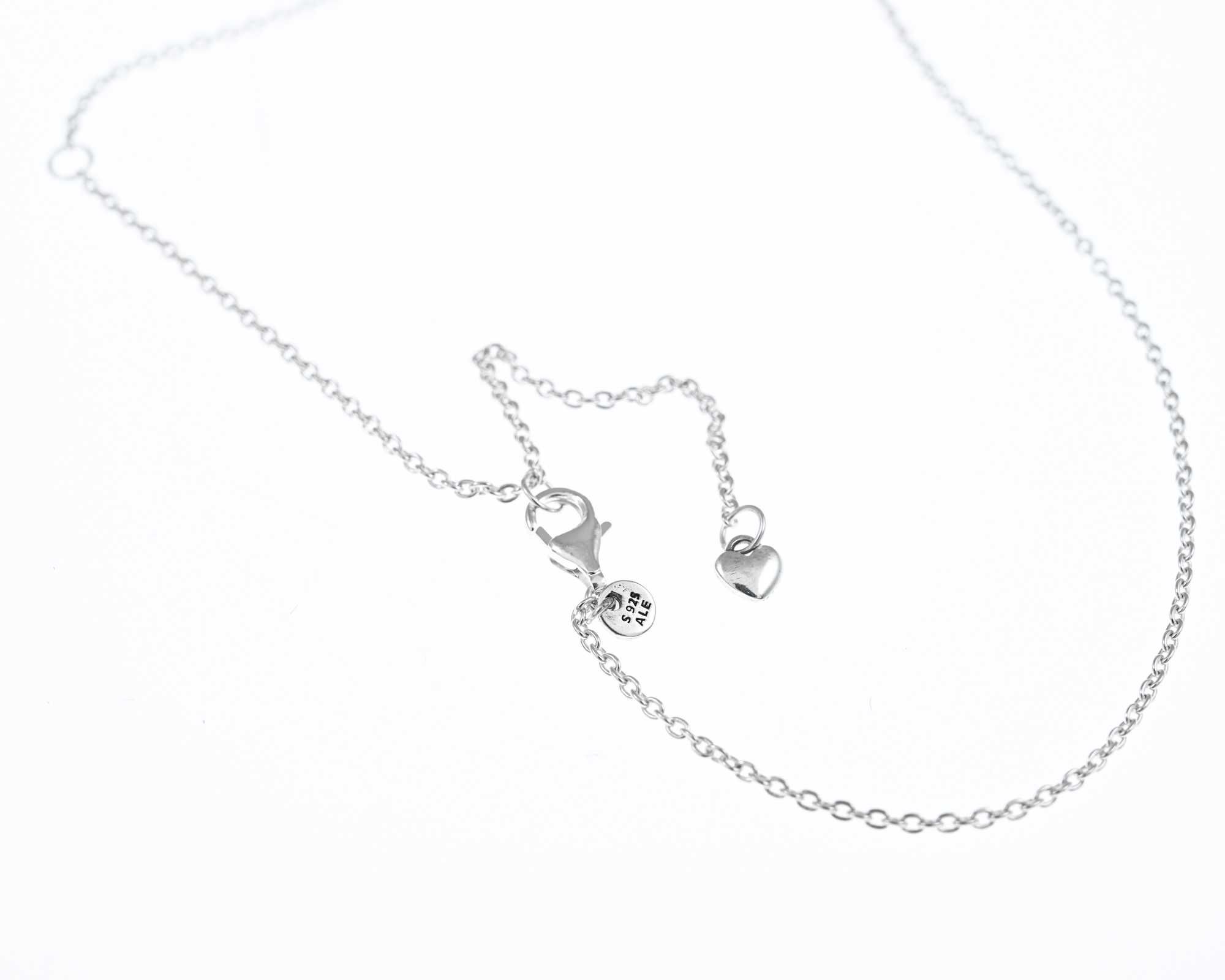 Pandora Колие с висулка глобус